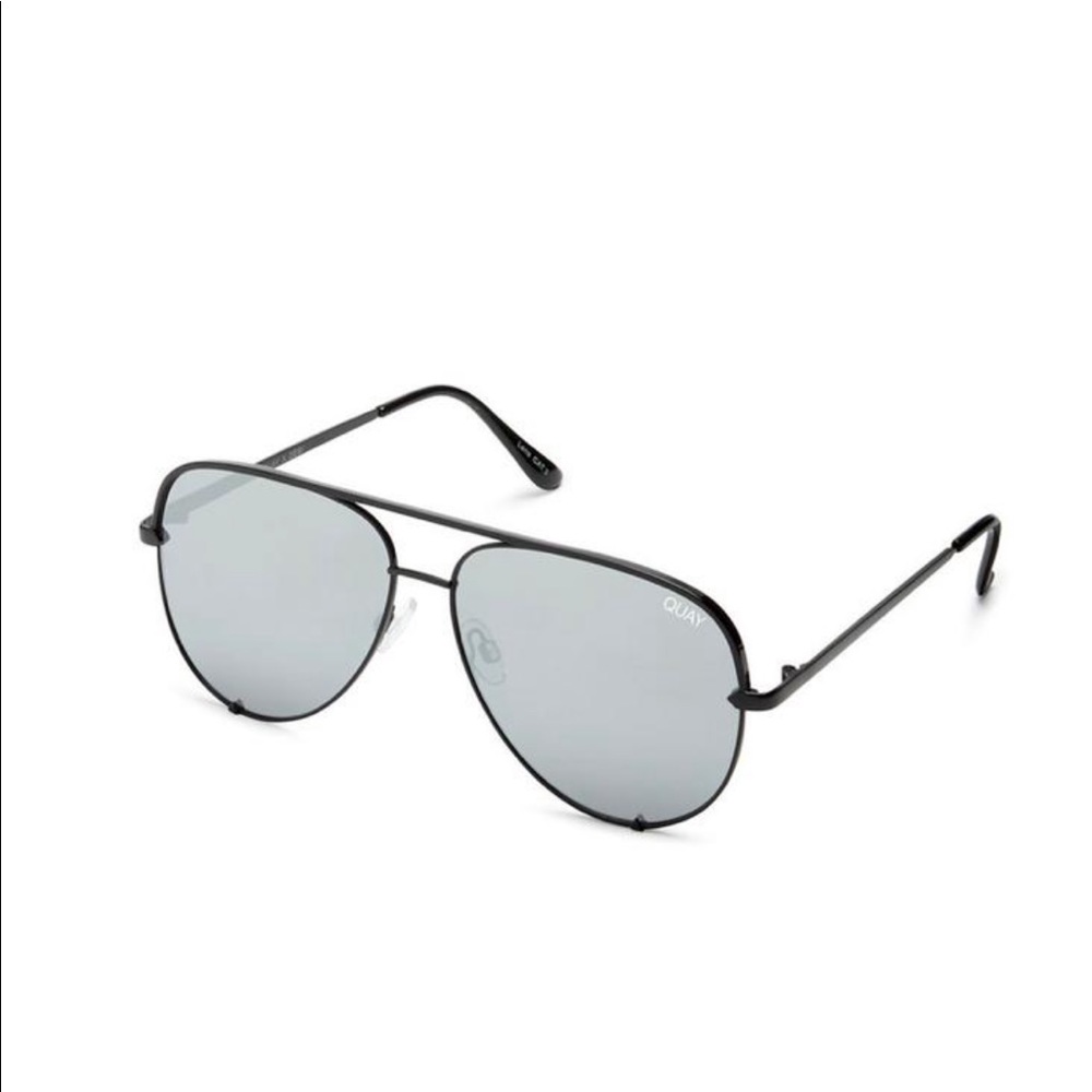 QUAY High Key Black Silver Mirror